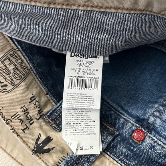 Desigual Men’s Double Waist Regular Fit Denim Short - Size 36 - Picture 7 of 9